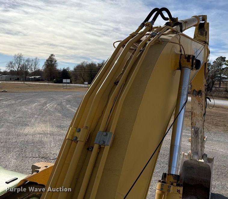 image for item EE3425 2002 Caterpillar 325CL excavator