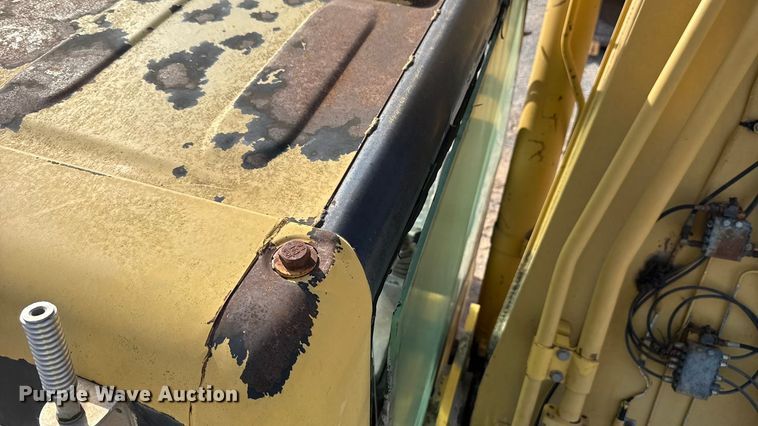image for item EE3425 2002 Caterpillar 325CL excavator