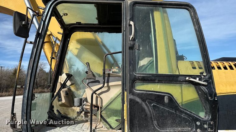 image for item EE3425 2002 Caterpillar 325CL excavator