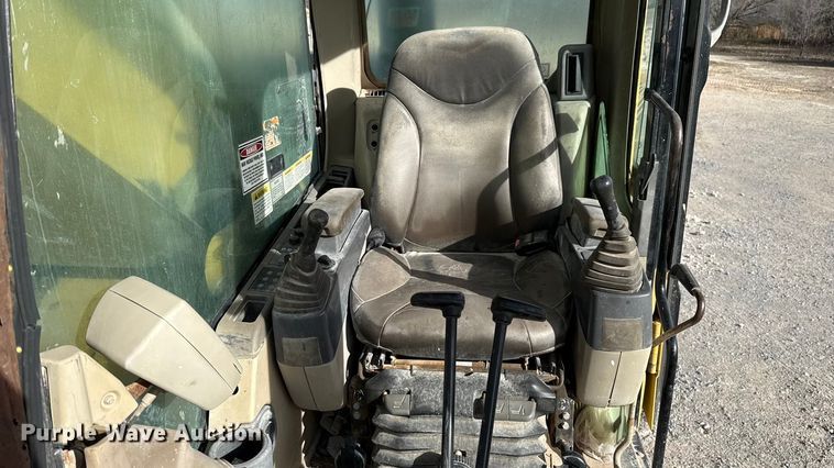 image for item EE3425 2002 Caterpillar 325CL excavator