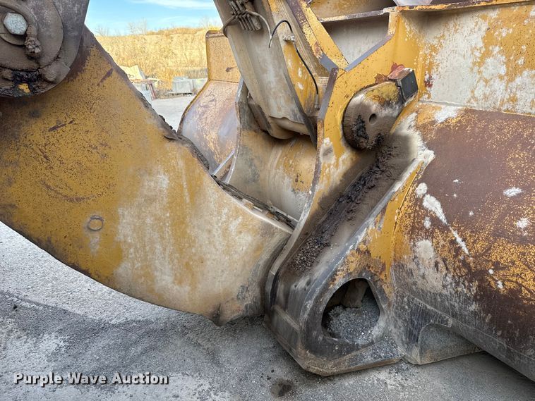 image for item EE3427 2001 Caterpillar 992G wheel loader