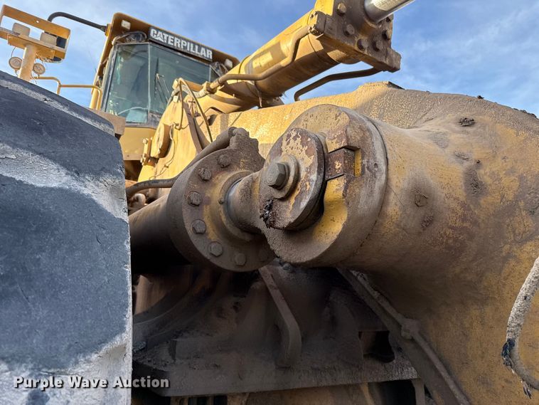 image for item EE3427 2001 Caterpillar 992G wheel loader