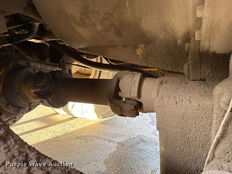 image for item EE3427 2001 Caterpillar 992G wheel loader