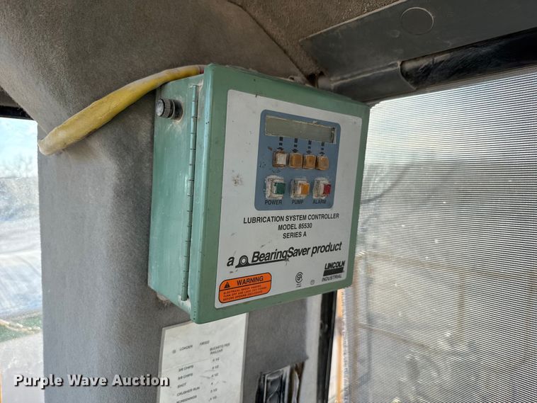 image for item EE3427 2001 Caterpillar 992G wheel loader