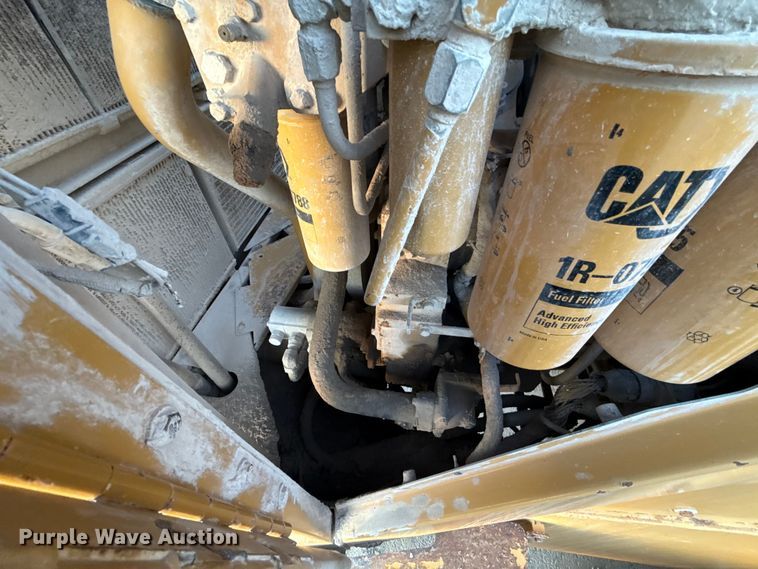 image for item EE3427 2001 Caterpillar 992G wheel loader