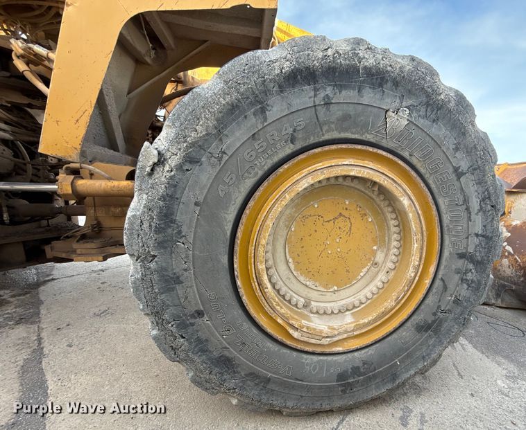 image for item EE3427 2001 Caterpillar 992G wheel loader
