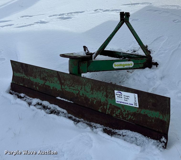 image for item EE4217 Three point angle blade