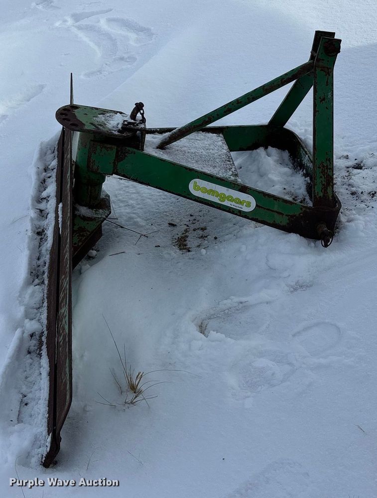 image for item EE4217 Three point angle blade