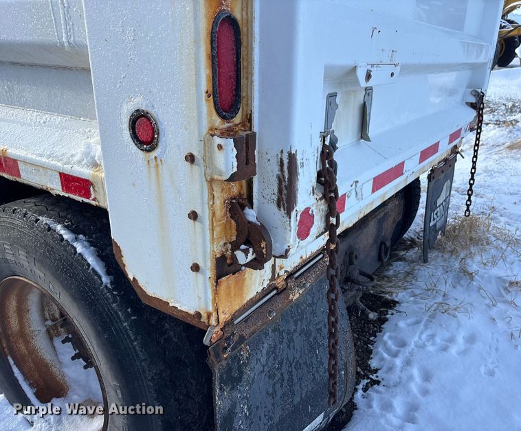 image for item EE4225 2012 International WorkStar 7600 Dump Truck