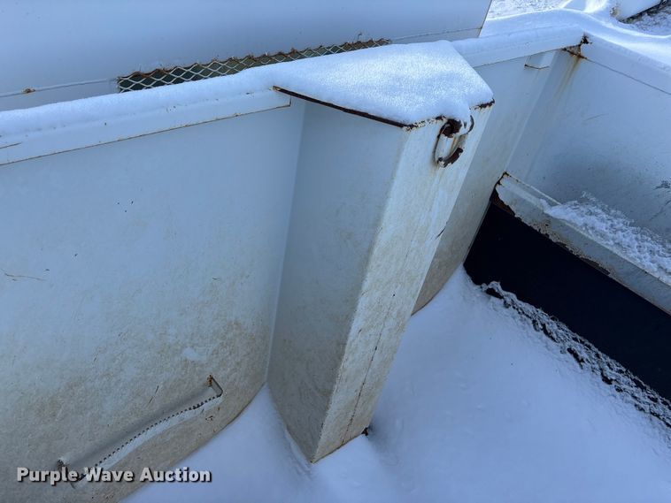 image for item EE4225 2012 International WorkStar 7600 Dump Truck