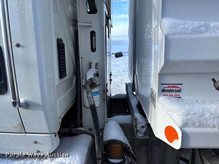 image for item EE4225 2012 International WorkStar 7600 Dump Truck