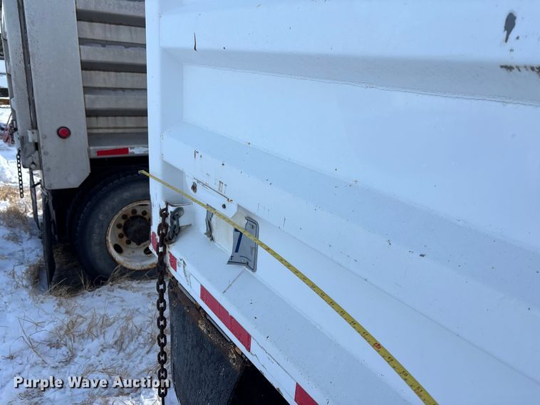 image for item EE4225 2012 International WorkStar 7600 Dump Truck