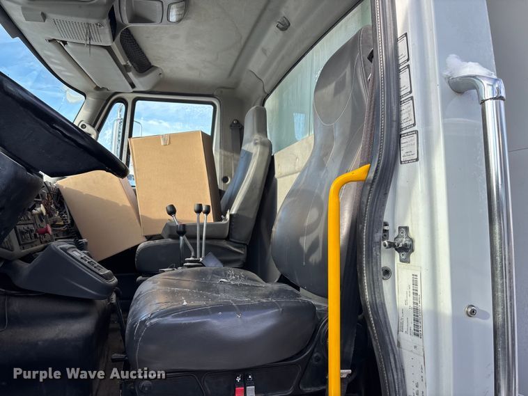 image for item EE4225 2012 International WorkStar 7600 Dump Truck