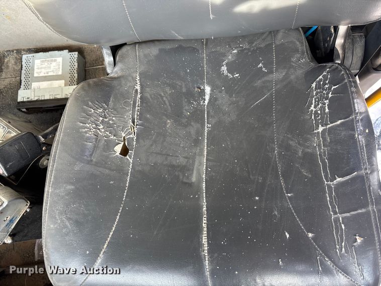 image for item EE4225 2012 International WorkStar 7600 Dump Truck