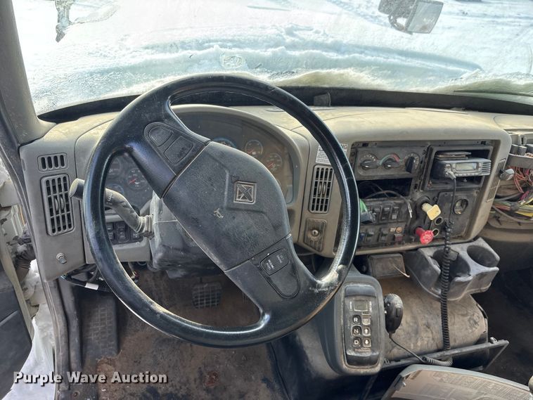 image for item EE4225 2012 International WorkStar 7600 Dump Truck