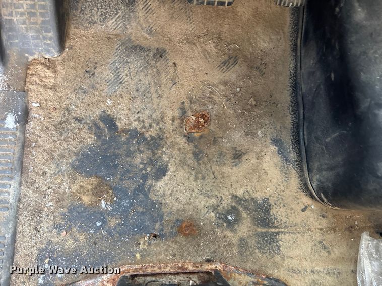 image for item EE4225 2012 International WorkStar 7600 Dump Truck