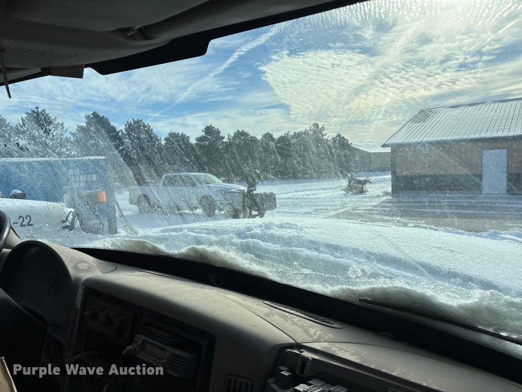 image for item EE4225 2012 International WorkStar 7600 Dump Truck