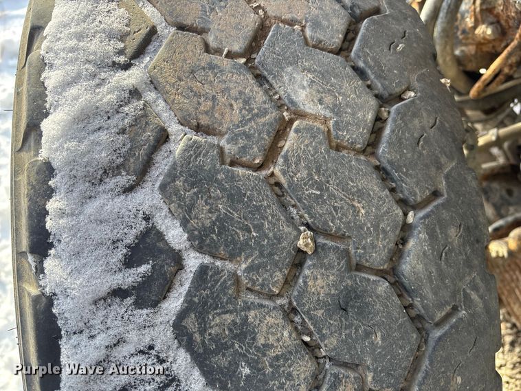 image for item EE4225 2012 International WorkStar 7600 Dump Truck