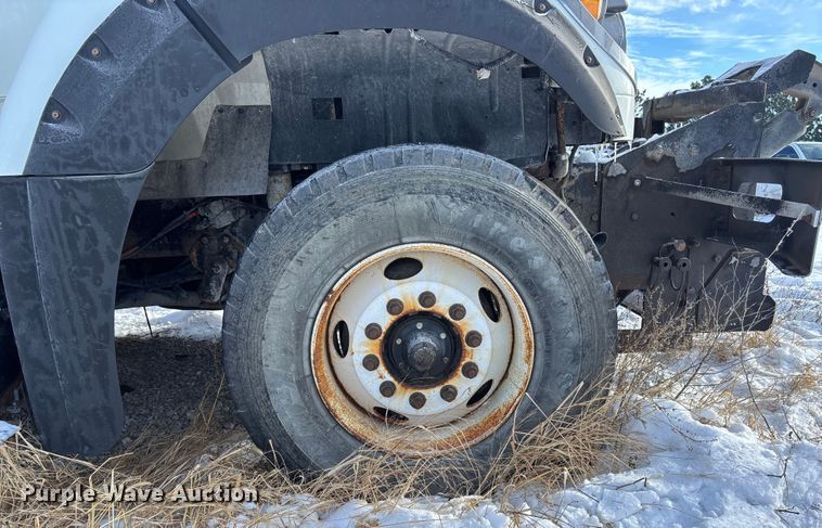 image for item EE4225 2012 International WorkStar 7600 Dump Truck