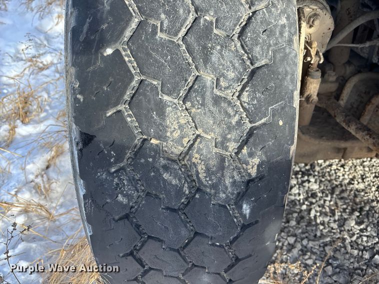 image for item EE4225 2012 International WorkStar 7600 Dump Truck