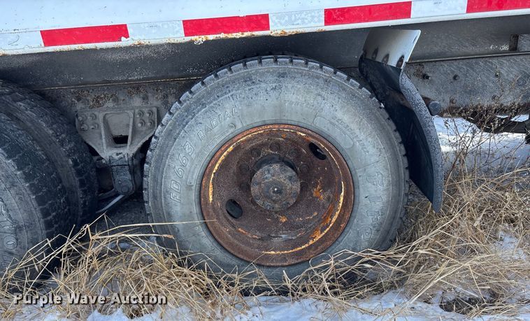 image for item EE4225 2012 International WorkStar 7600 Dump Truck