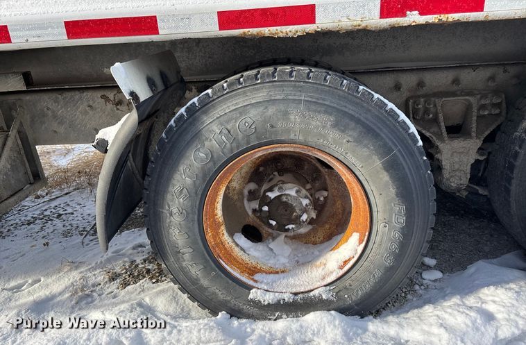 image for item EE4225 2012 International WorkStar 7600 Dump Truck