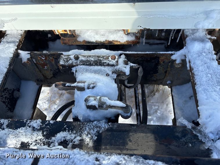 image for item EE4228 2014 International WorkStar 7600 dump truck