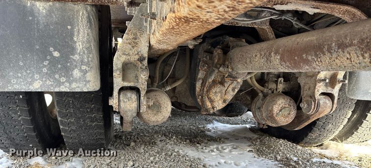 image for item EE4228 2014 International WorkStar 7600 dump truck