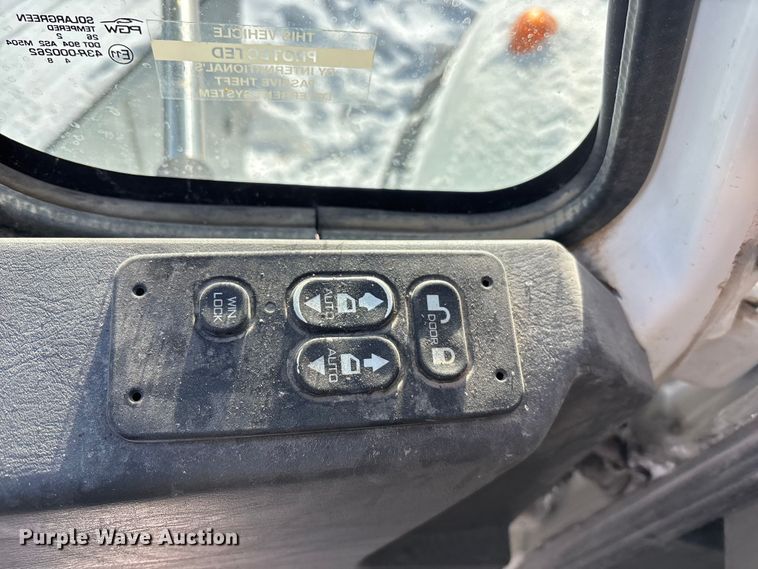 image for item EE4228 2014 International WorkStar 7600 dump truck