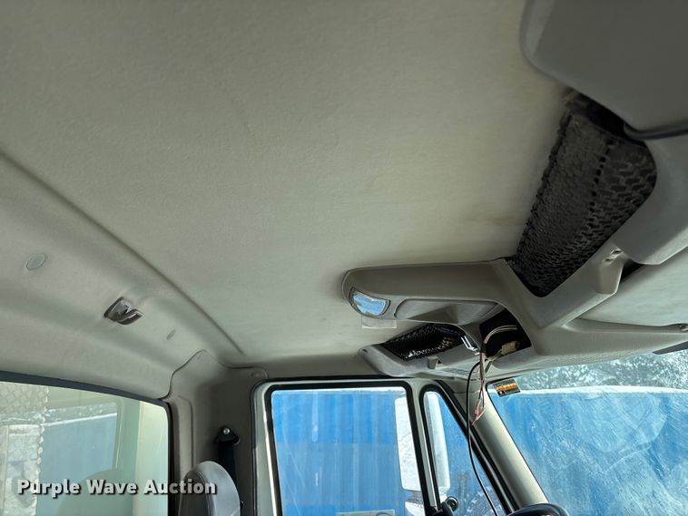 image for item EE4228 2014 International WorkStar 7600 dump truck