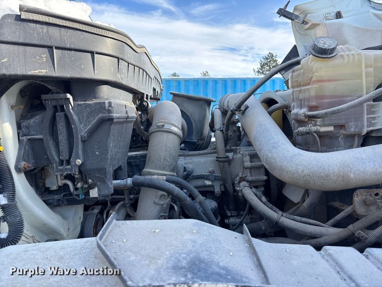 image for item EE4228 2014 International WorkStar 7600 dump truck