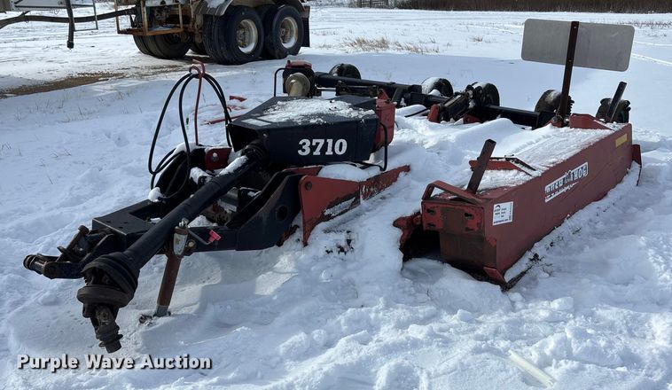 image for item EE4229 Brushhog 3710 batwing rotary mower