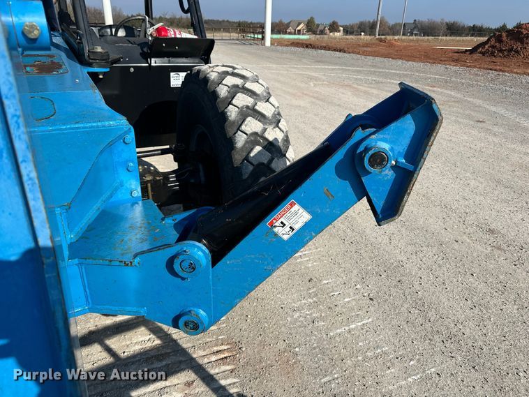 image for item EE4455 2014 Genie GTH-1056 telehandler