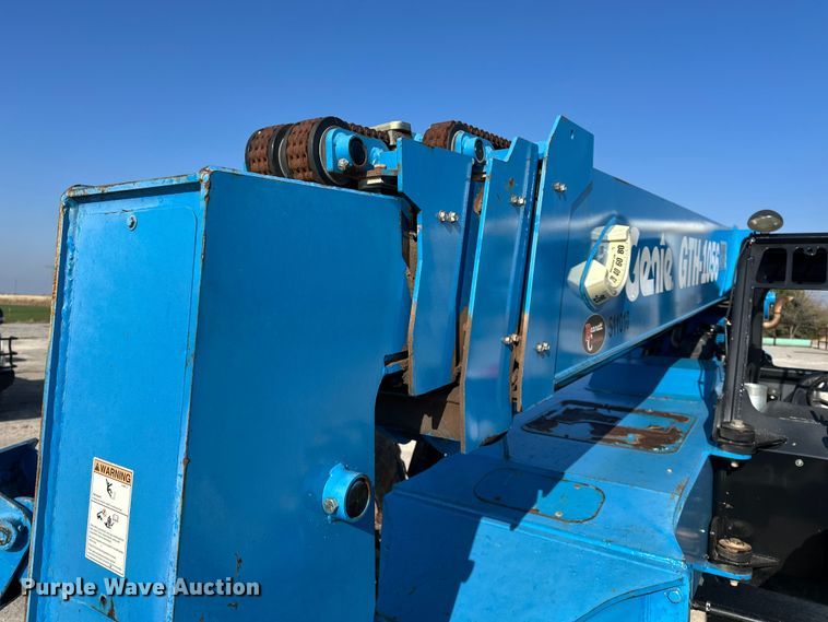 image for item EE4455 2014 Genie GTH-1056 telehandler