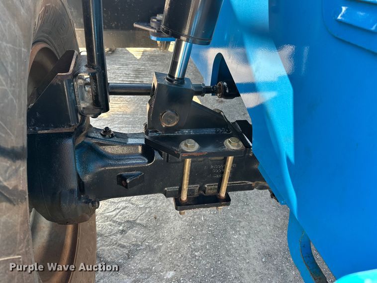 image for item EE4455 2014 Genie GTH-1056 telehandler