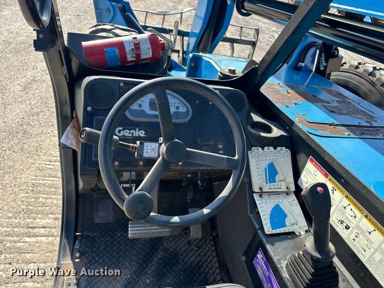 image for item EE4455 2014 Genie GTH-1056 telehandler
