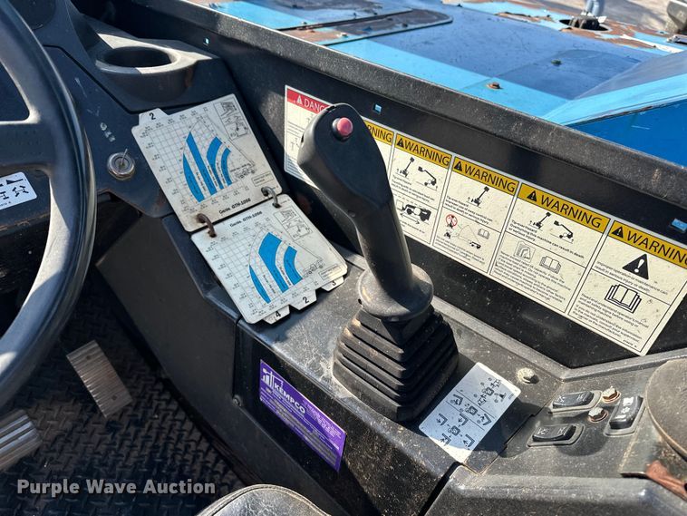 image for item EE4455 2014 Genie GTH-1056 telehandler