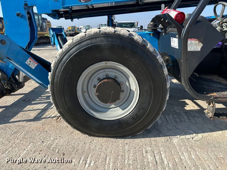 image for item EE4455 2014 Genie GTH-1056 telehandler