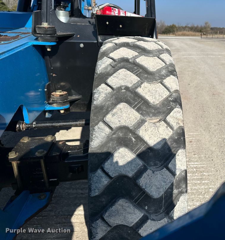 image for item EE4455 2014 Genie GTH-1056 telehandler