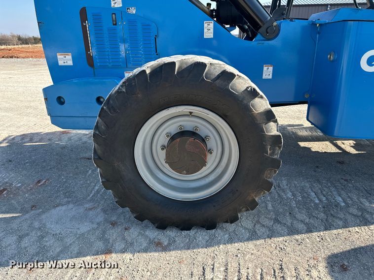 image for item EE4455 2014 Genie GTH-1056 telehandler