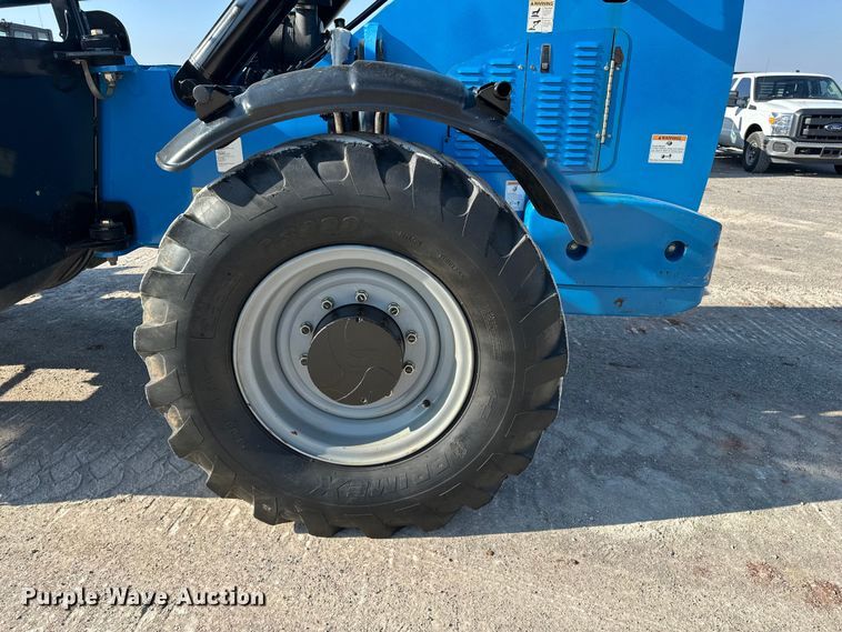image for item EE4455 2014 Genie GTH-1056 telehandler