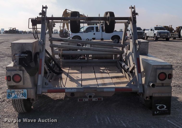 image for item EE4457 2020 Larson Cable Trailers reel trailer