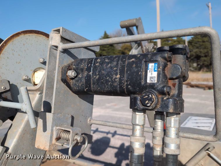 image for item EE4457 2020 Larson Cable Trailers reel trailer