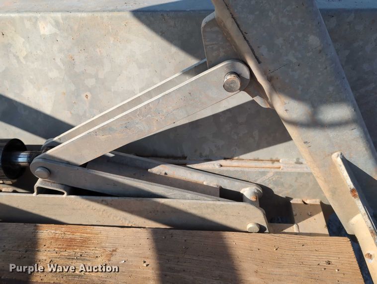 image for item EE4457 2020 Larson Cable Trailers reel trailer