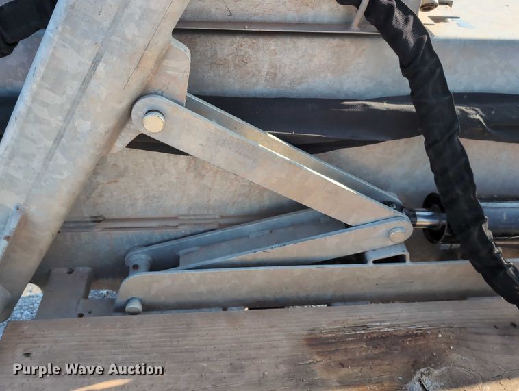 image for item EE4457 2020 Larson Cable Trailers reel trailer