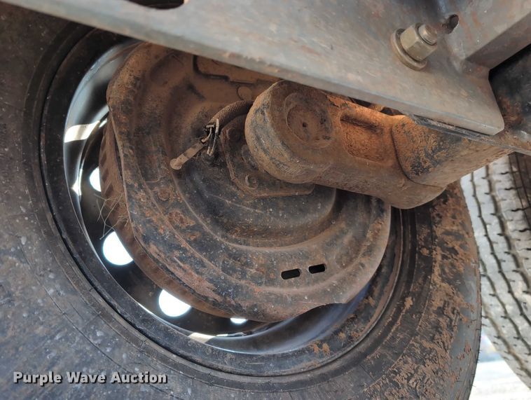 image for item EE4457 2020 Larson Cable Trailers reel trailer