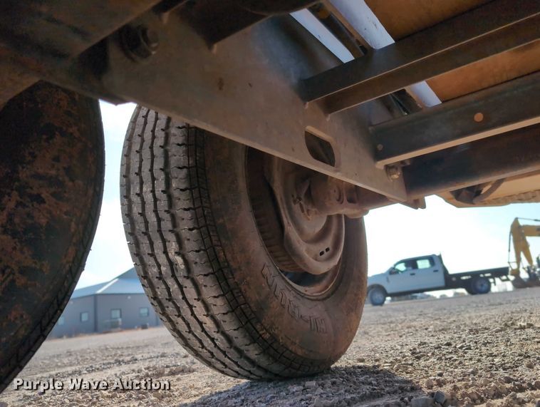 image for item EE4457 2020 Larson Cable Trailers reel trailer