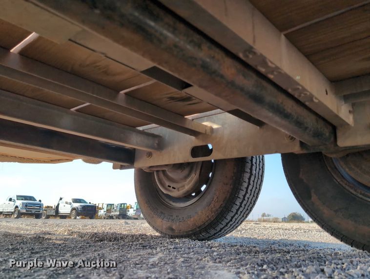 image for item EE4457 2020 Larson Cable Trailers reel trailer