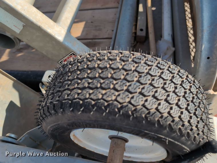 image for item EE4457 2020 Larson Cable Trailers reel trailer