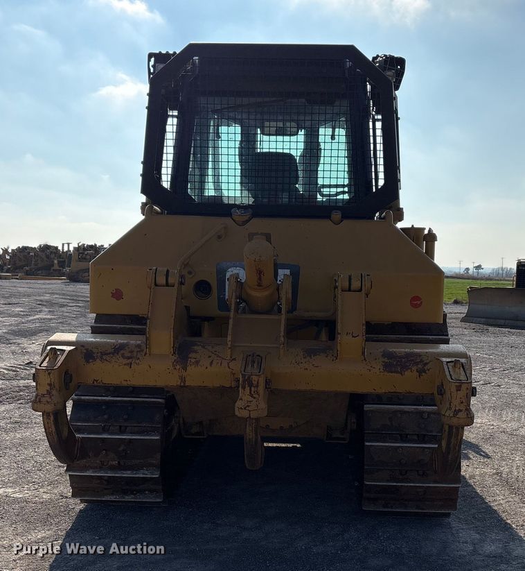 image for item EE4460 2013 Caterpillar D6N XL dozer